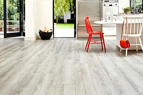 Audacity 12mm Laminate Cove Oak Built-in Underlay