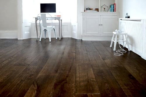 Galleria Professional Engineered European Rustic Oak Flooring 14mm x 190mm Deep Forest Brown Brown Lacquered