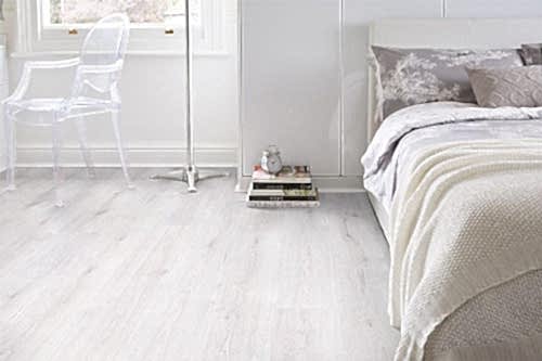 Series Woods 8mm Laminate Flooring White Oak